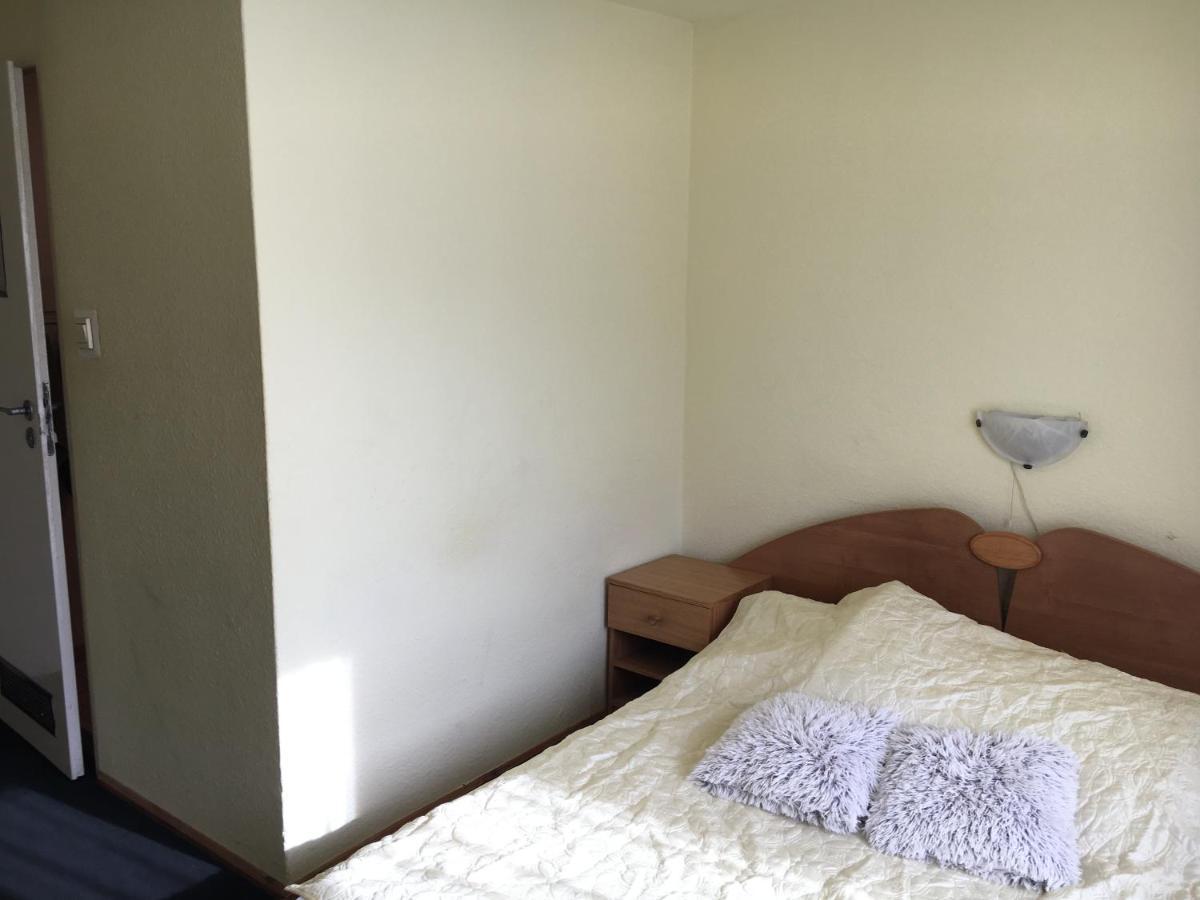 Gosciniec Graf Apartment คาร์ปัตซ์ ภายนอก รูปภาพ
