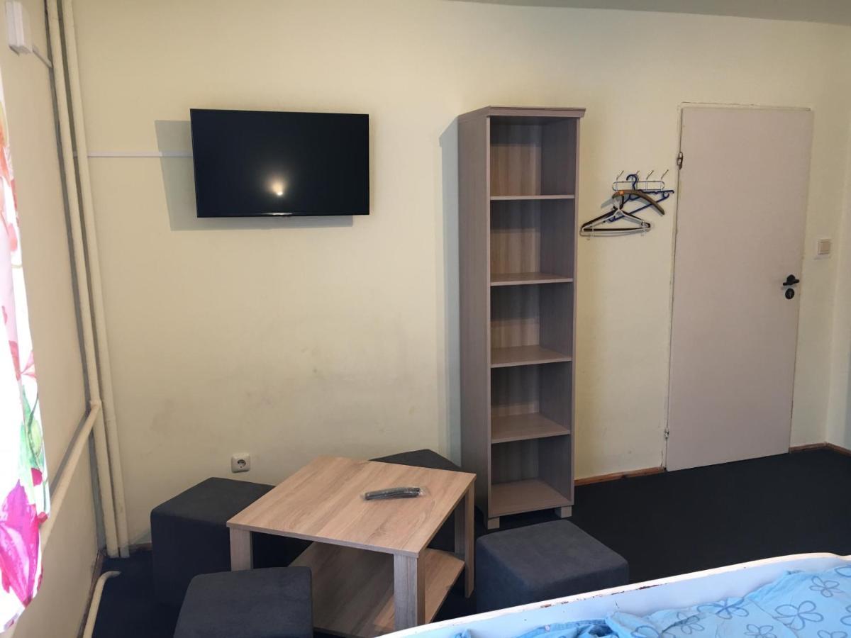 Gosciniec Graf Apartment คาร์ปัตซ์ ภายนอก รูปภาพ